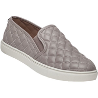 liquidation grey quilted leather steve madden flat