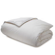 white comforter pallets